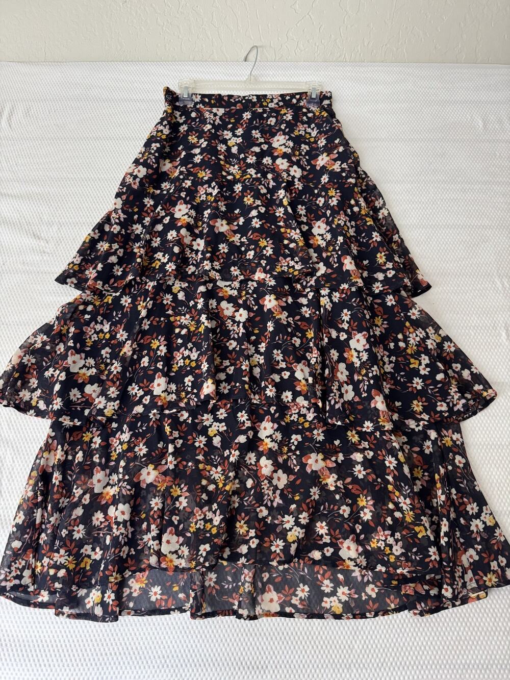 ANN TAYLOR Maxi Skirt Women’s Blue Floral Flowy Size 2